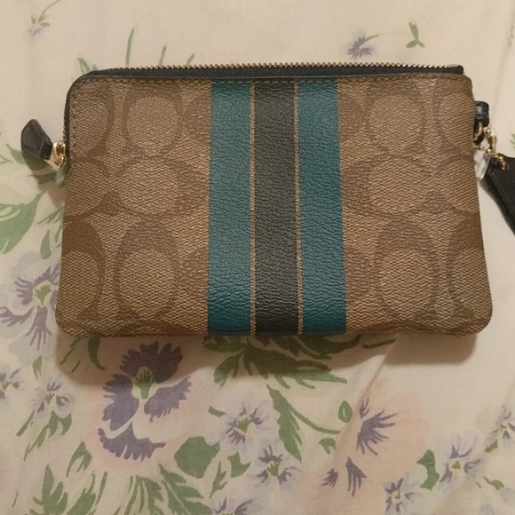 Coach wallet - Picture 2 of 3